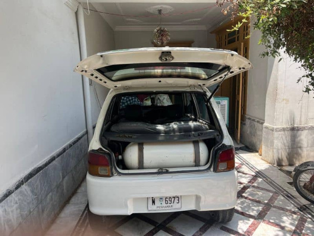 daihatsu-cuore-2003-big-8