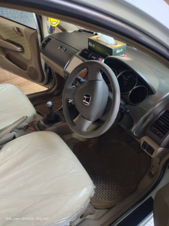 honda-city-idsi-2007-big-15