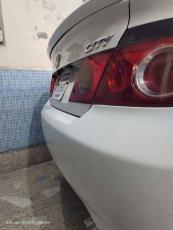 honda-city-idsi-2007-big-8