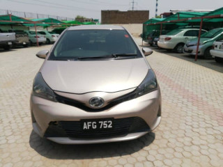 toyota-vitz-2014