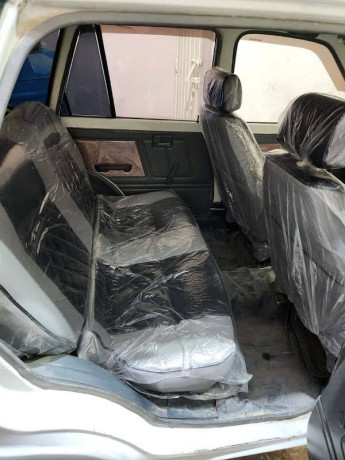 suzuki-mehran-2004-big-4