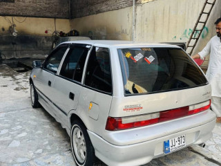 suzuki-cultus-2005