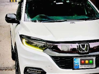 honda-vezel-2018