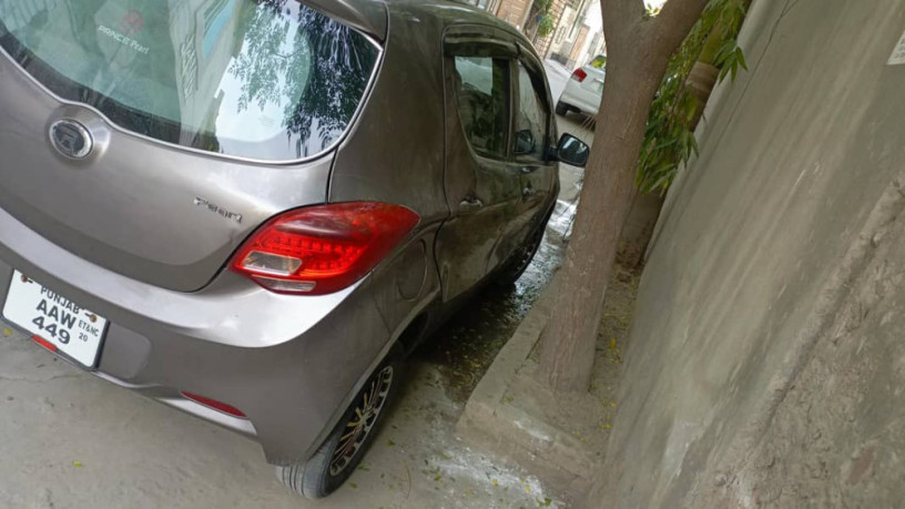 prince-peral-just-33000-driven-geniuine-condition-big-7