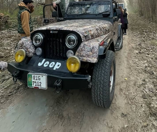 jeep-cj-7-1979-big-8