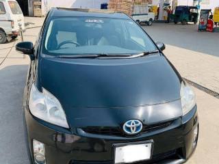 toyota-prius-2010