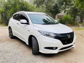honda-vezel-hybrid-z-package-2015-fully-loaded