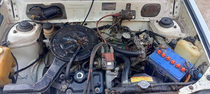 suzuki-mehran-vx-2009-big-2