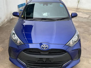 toyota-yaris-hatchback