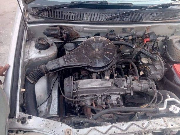 suzuki-cultus-vxr-2003-big-10