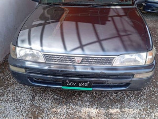 toyota-corolla-xe-2000