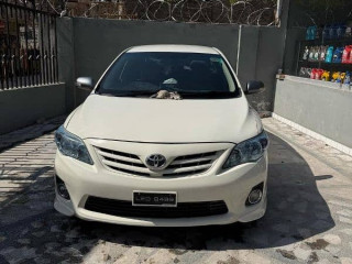 toyota-corolla-2011