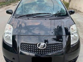 toyota-vitz-2005