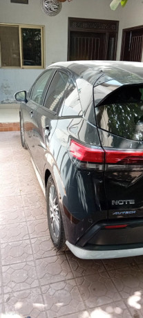 nissan-note-e13-big-3