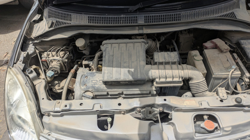suzuki-swift-2015-grey-100000km-big-3