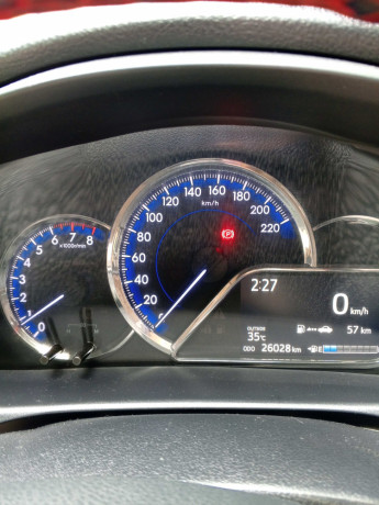 toyota-yaris-sedan-ativ-x-mt-15-big-0