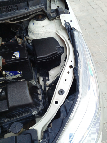 toyota-yaris-sedan-ativ-x-mt-15-big-6