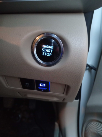 toyota-yaris-sedan-ativ-x-mt-15-big-1