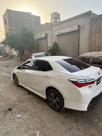 toyota-corolla-altis-grande-18-2020-fresh-condition-big-4