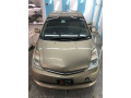 toyota-prius-2004-small-0