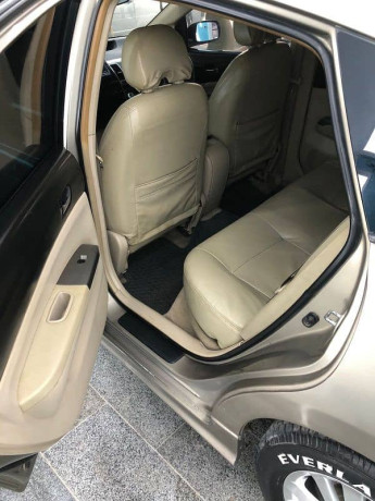 toyota-prius-2004-big-2