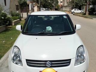 suzuki-swift-13-dlx-navigation-model-2017