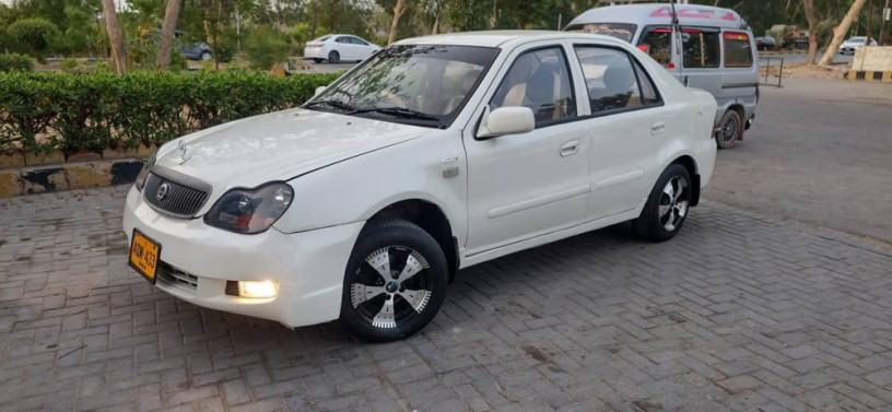 mercedez-benz-a-class-geely-big-5