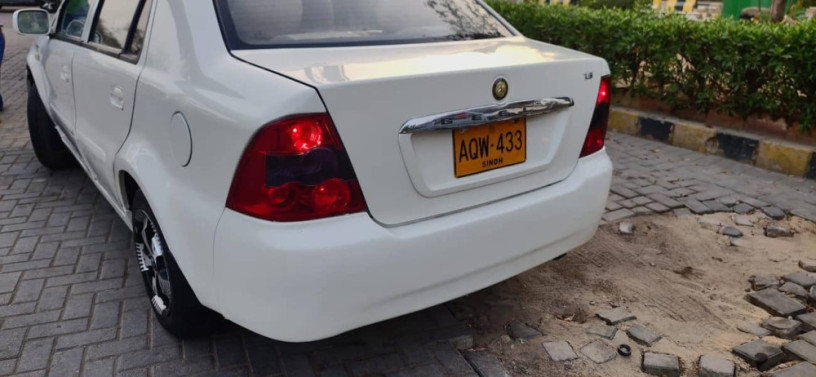 mercedez-benz-a-class-geely-big-4