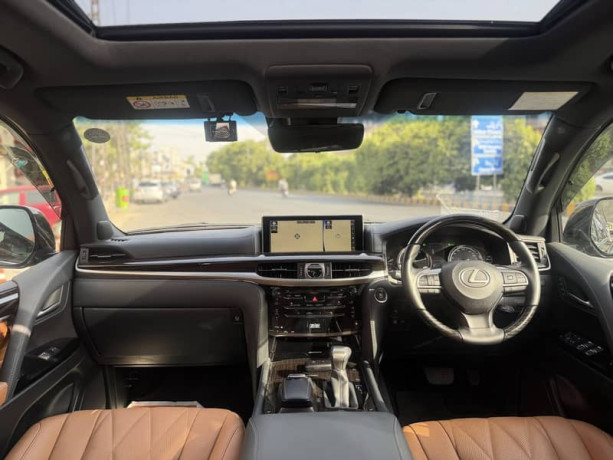 lexus-lx-series-2021-big-3