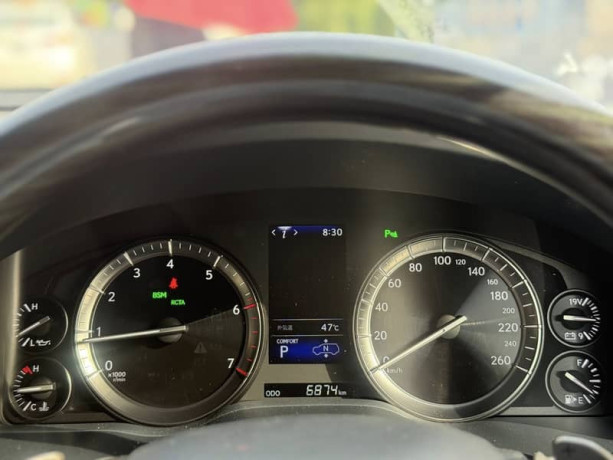 lexus-lx-series-2021-big-12