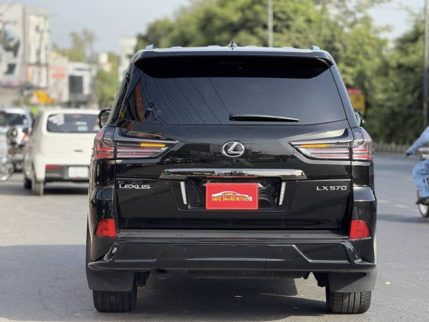 lexus-lx-series-2021-big-18