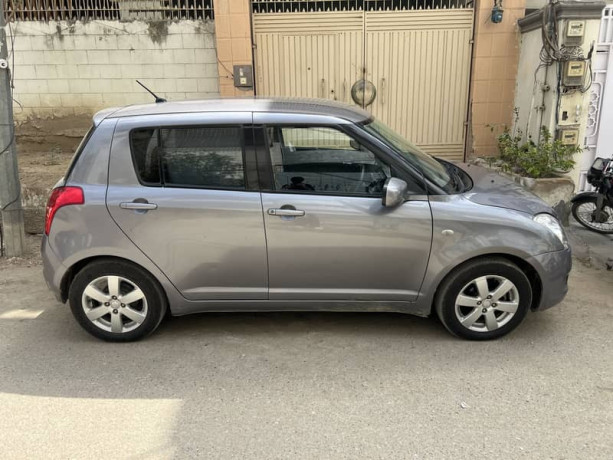 suzuki-swift-dlx-13-big-6