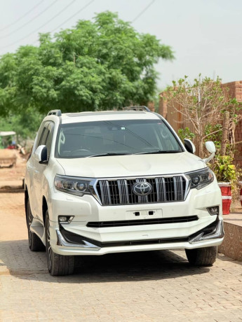 toyota-prado-tx-l-package-27-2019-big-0