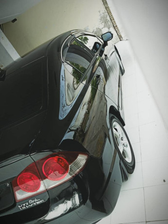 honda-civic-vti-oriel-prosmatec-2011-big-3