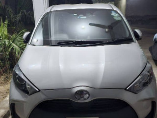 toyota-yaris-2020-model-2023-import-2024-registered