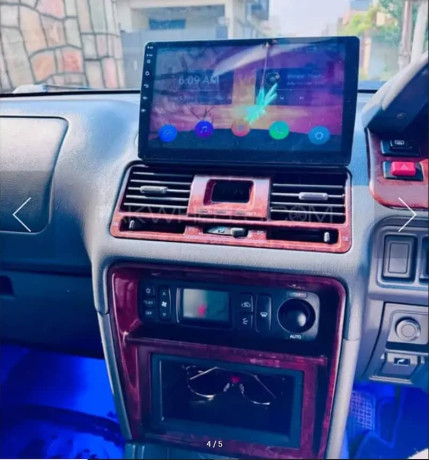 mitsubishi-pajero-1997-model-big-3