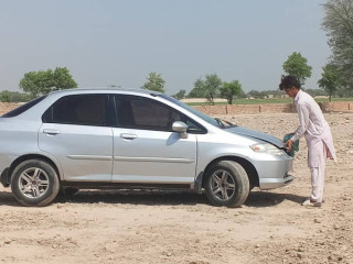 honda-city-2005-excellent-condition-family-used-urgent-sale-city