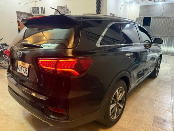 kia-sorento-24-fwd-2021-big-2