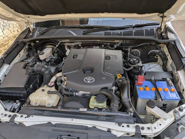 toyota-fortuner-sigma-2020-28-diesel-mint-condition-big-2