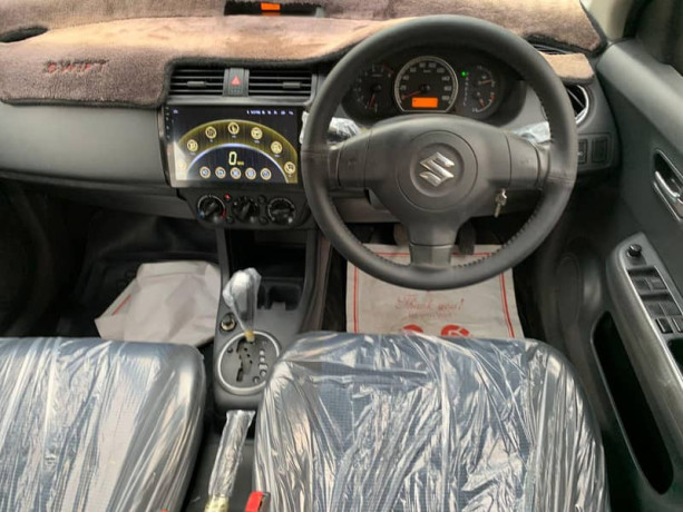 suzuki-swift-2018-automatic-big-11