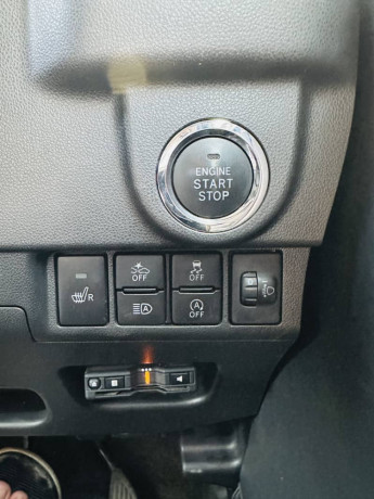 daihatsu-move-custom-saiii-big-10