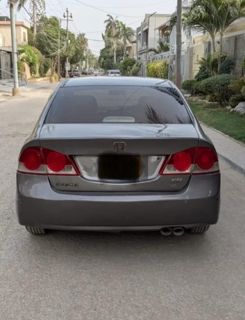 honda-civic-vti-18-i-vtec-big-6