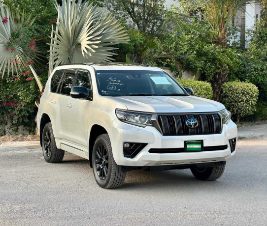 toyota-prado-tx-l-package-27-big-2