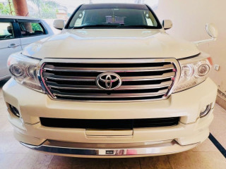 toyota-land-cruiser-ax