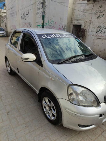 vitz-200307-big-4