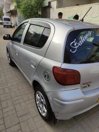 vitz-200307-big-2
