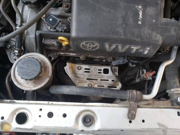 vitz-200307-big-8