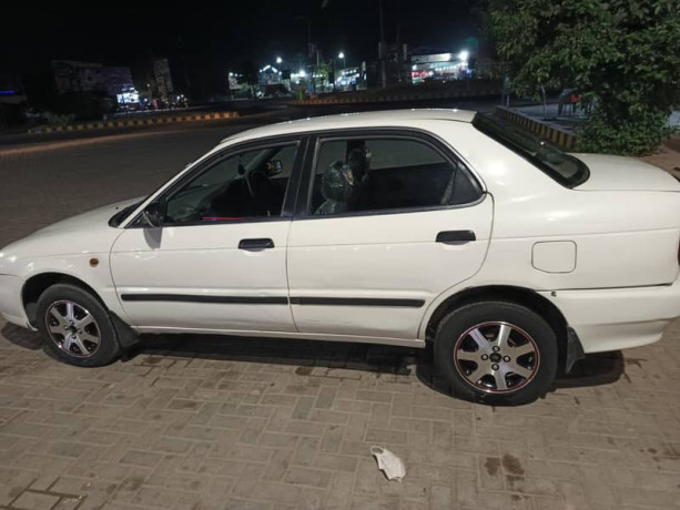 suzuki-baleno-2005-model-big-4