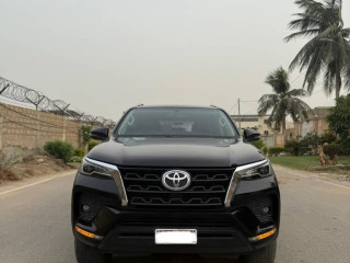 toyota-fortuner-g-2022