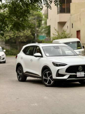 mg-hs-phev-zero-meter-big-1